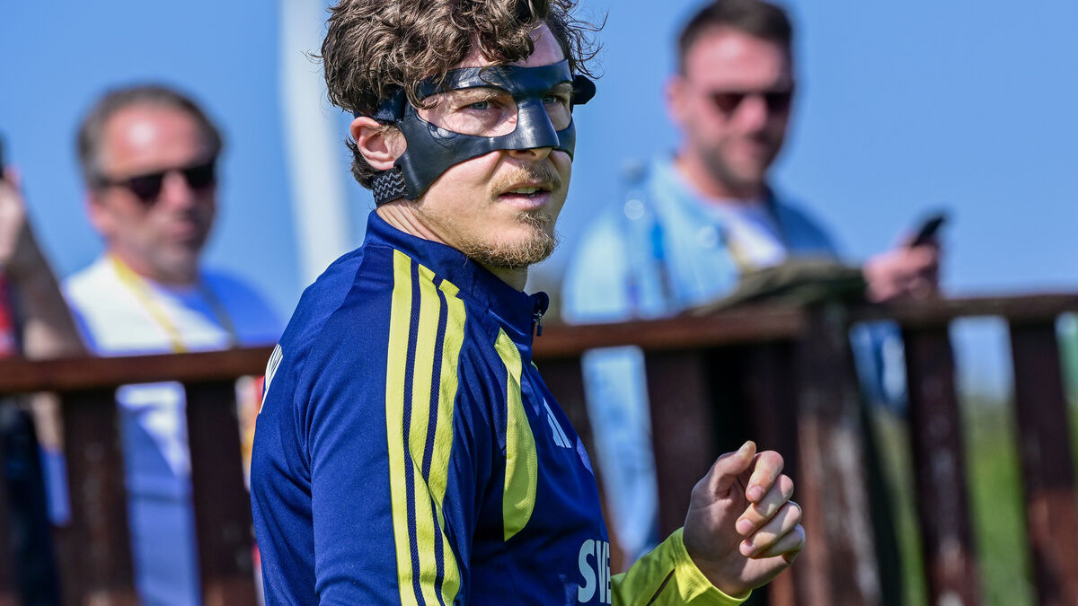 The captain senses the end: