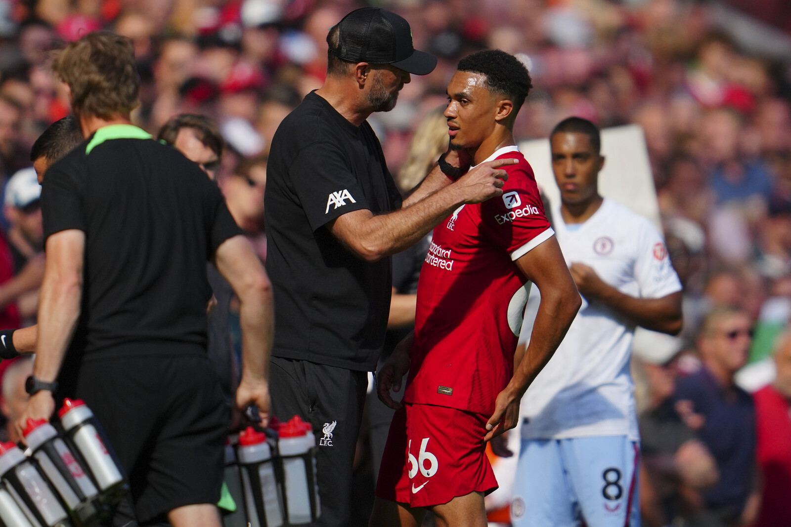 Klopp Criticizes Liverpool Fans for Booing Alexander-Arnold