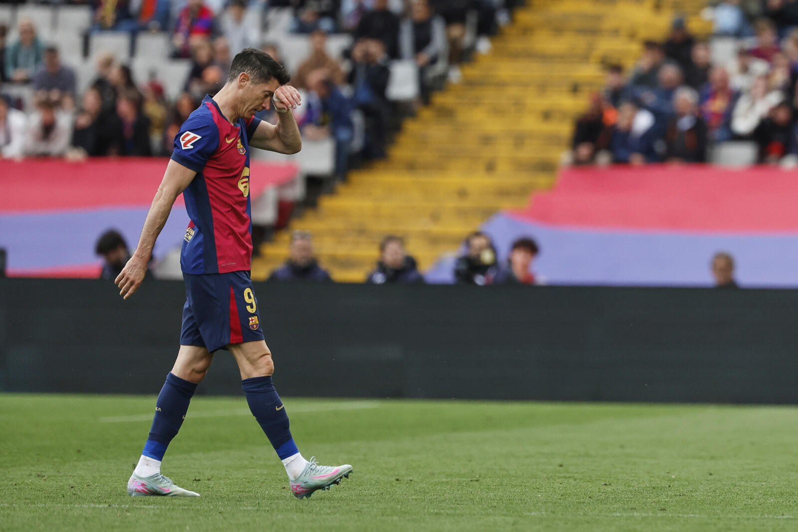 Lewandowski Faces Three-Week Layoff, May Miss CL Semifinal