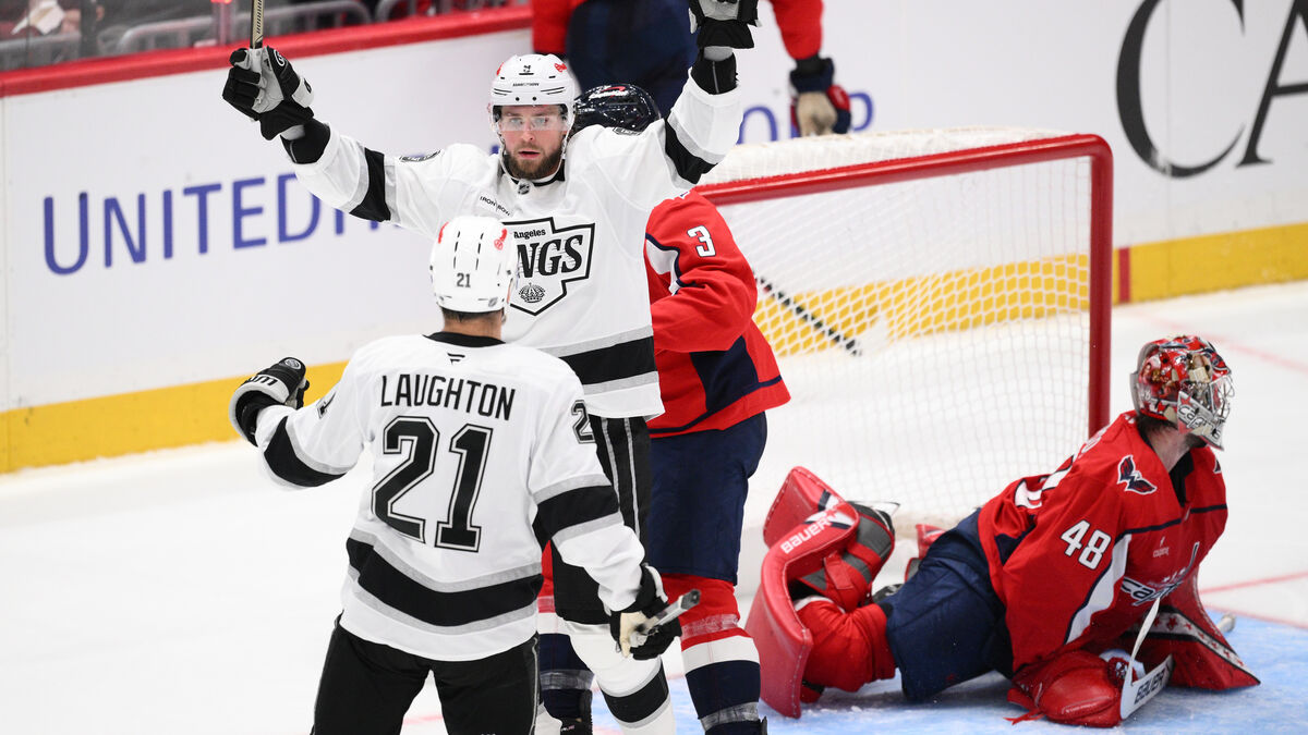 Adrian Kempe Scores Twice as