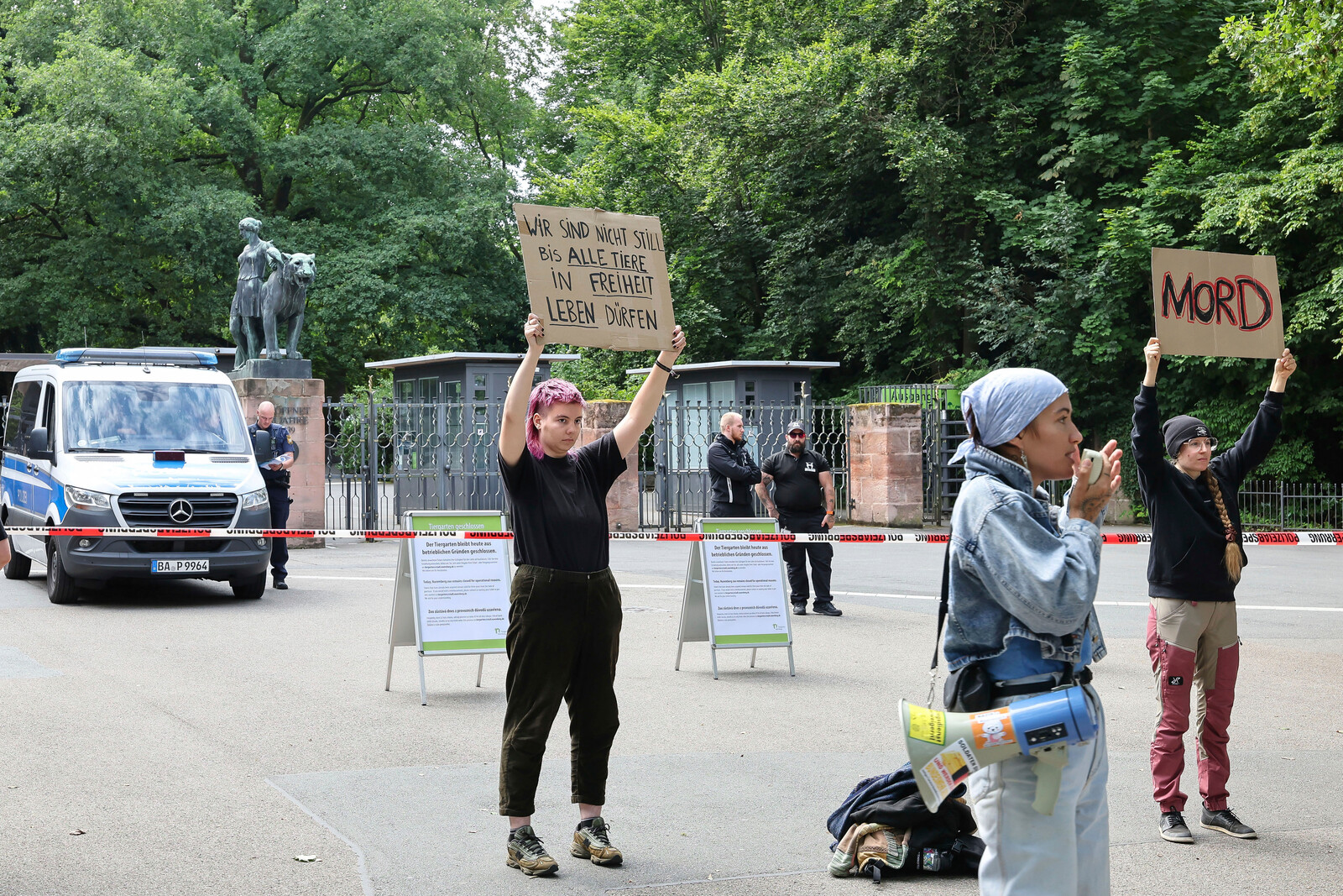 Protest Erupts at German Zoo