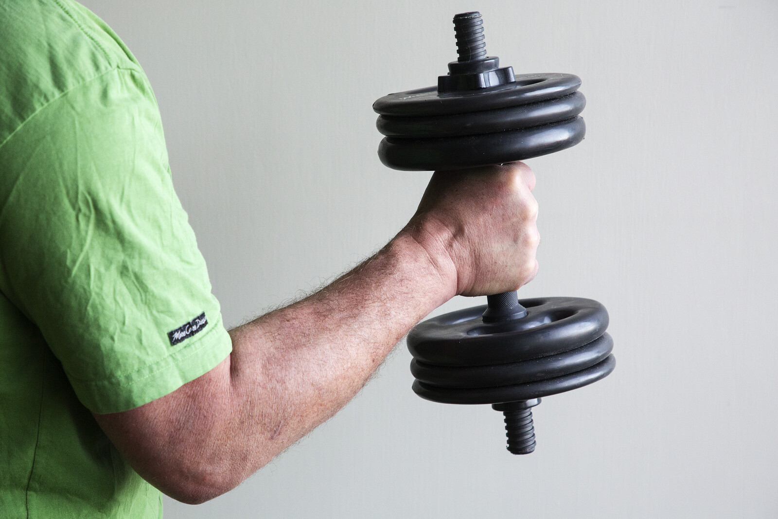 Man Hospitalized After Dumbbell Falls from Window in Stockholm