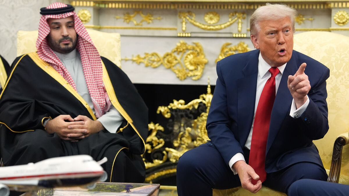 Trump: Revoke ABC's license