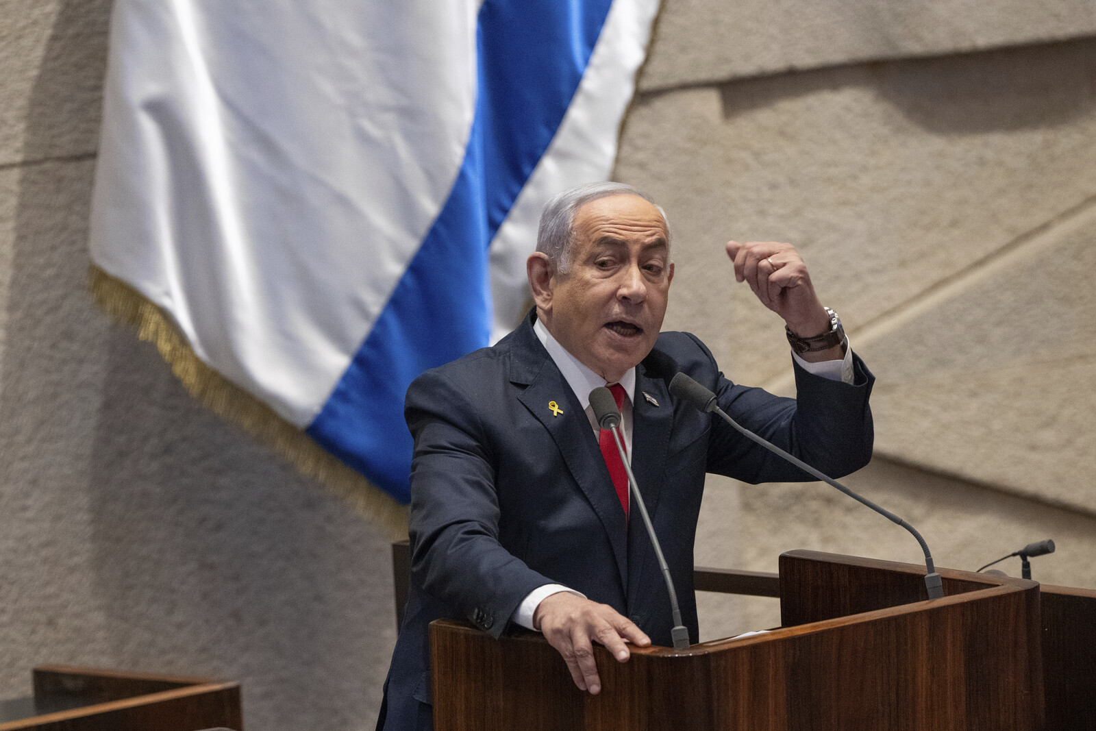 Expert: Israel's government is drifting