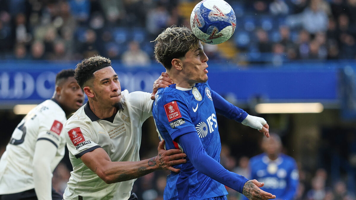 Chelsea crushed Port Vale 7-0 in FA Cup quarter-finals