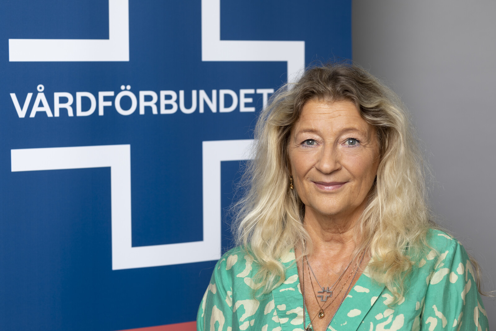 Swedish Nurses Secure Pay Raise and Better Work Conditions
