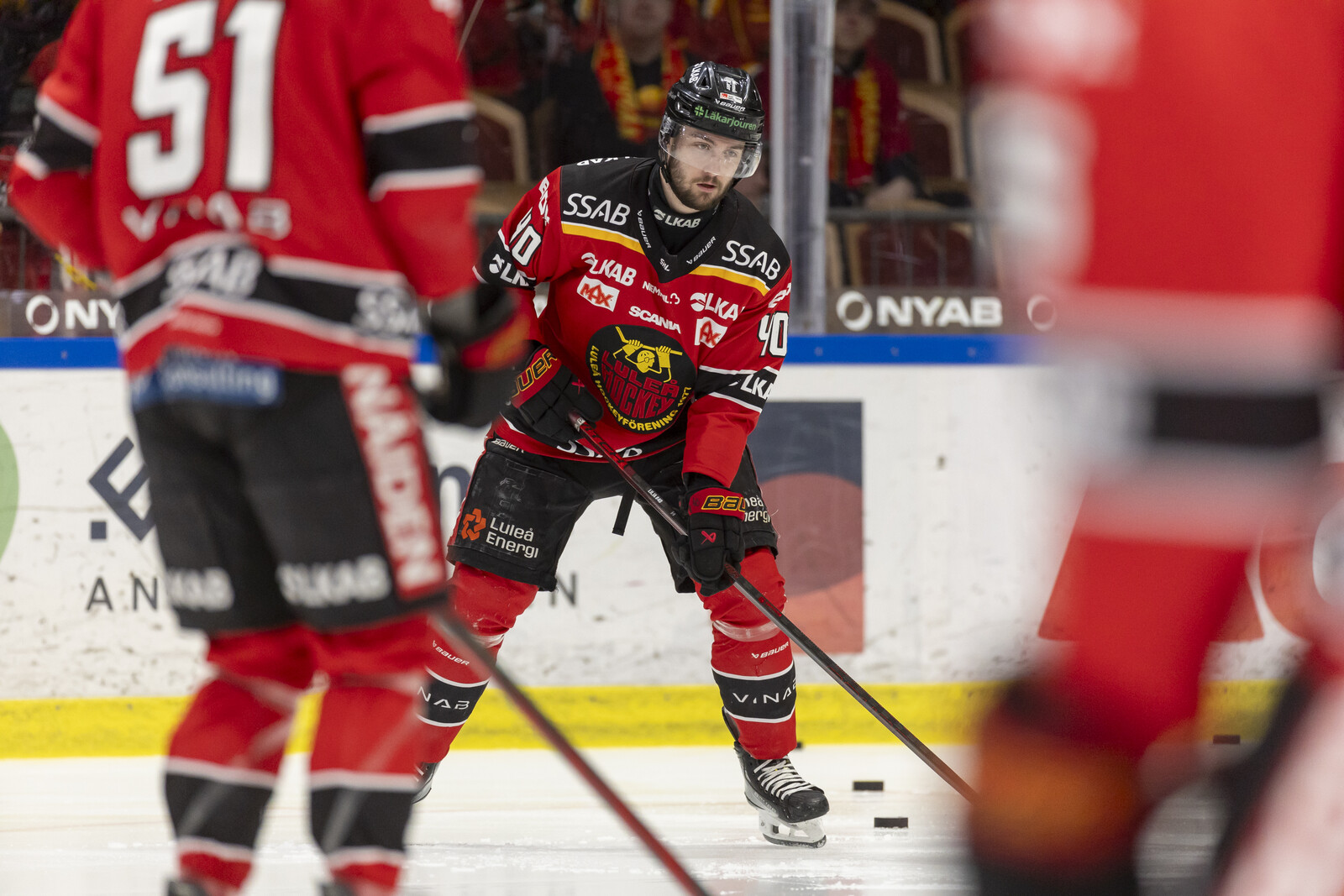 Luleå Faces Defeat and Injury in Championship Final Against Brynäs