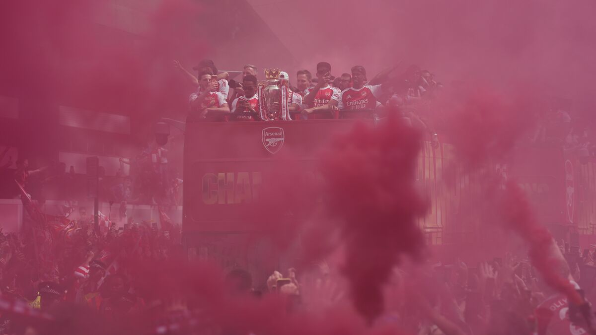 Arsenal's victory parade - the day after the Champions League final loss