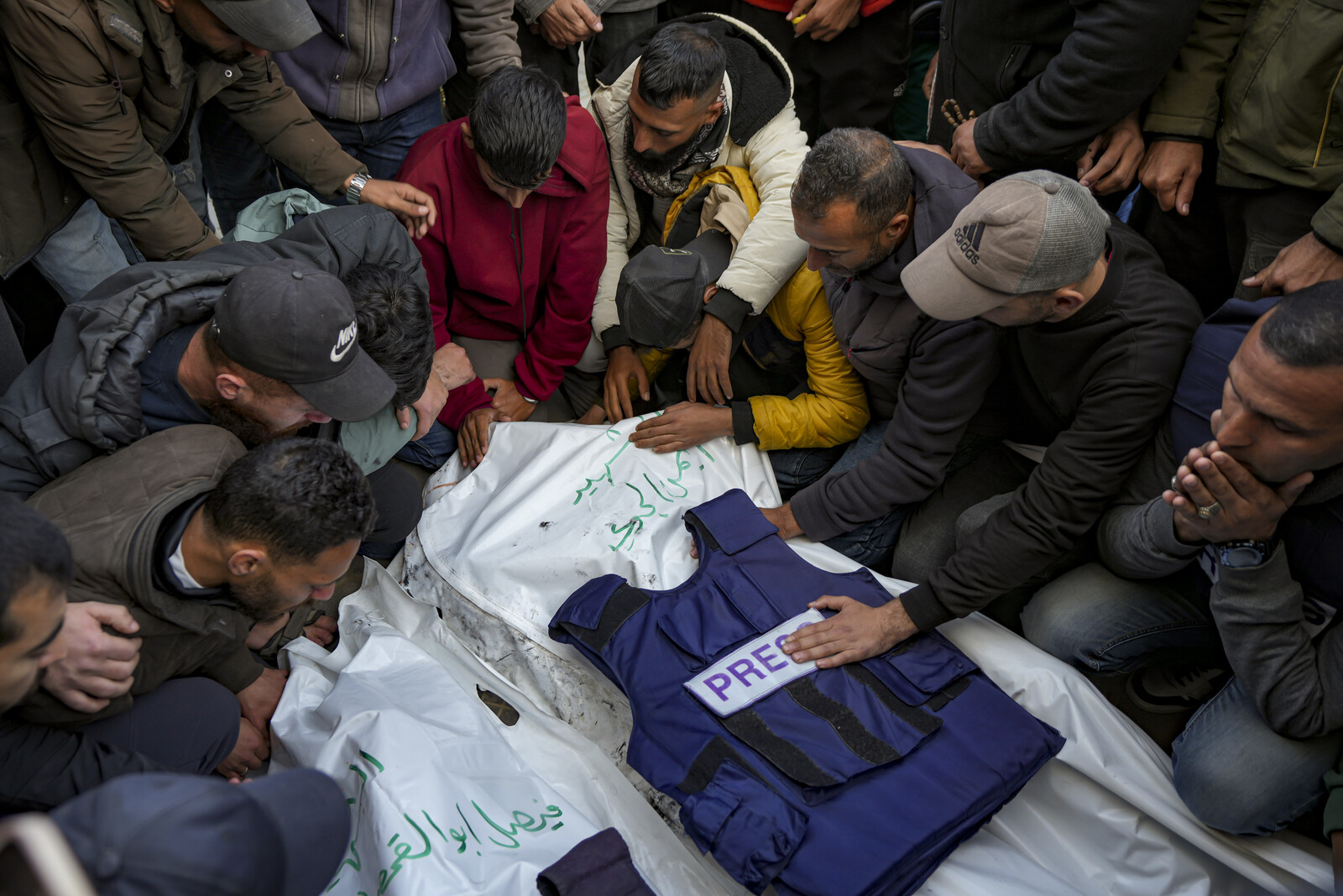 Deadly attacks near hospital in