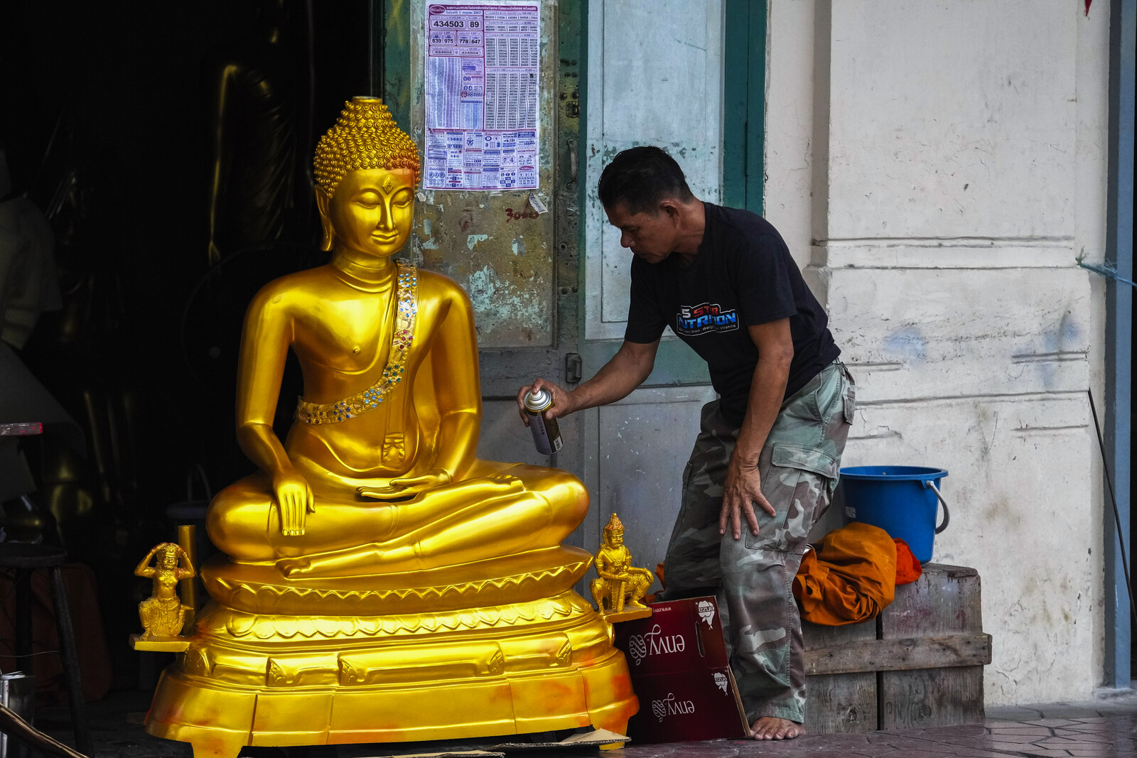 Distributing Money – to Rescue