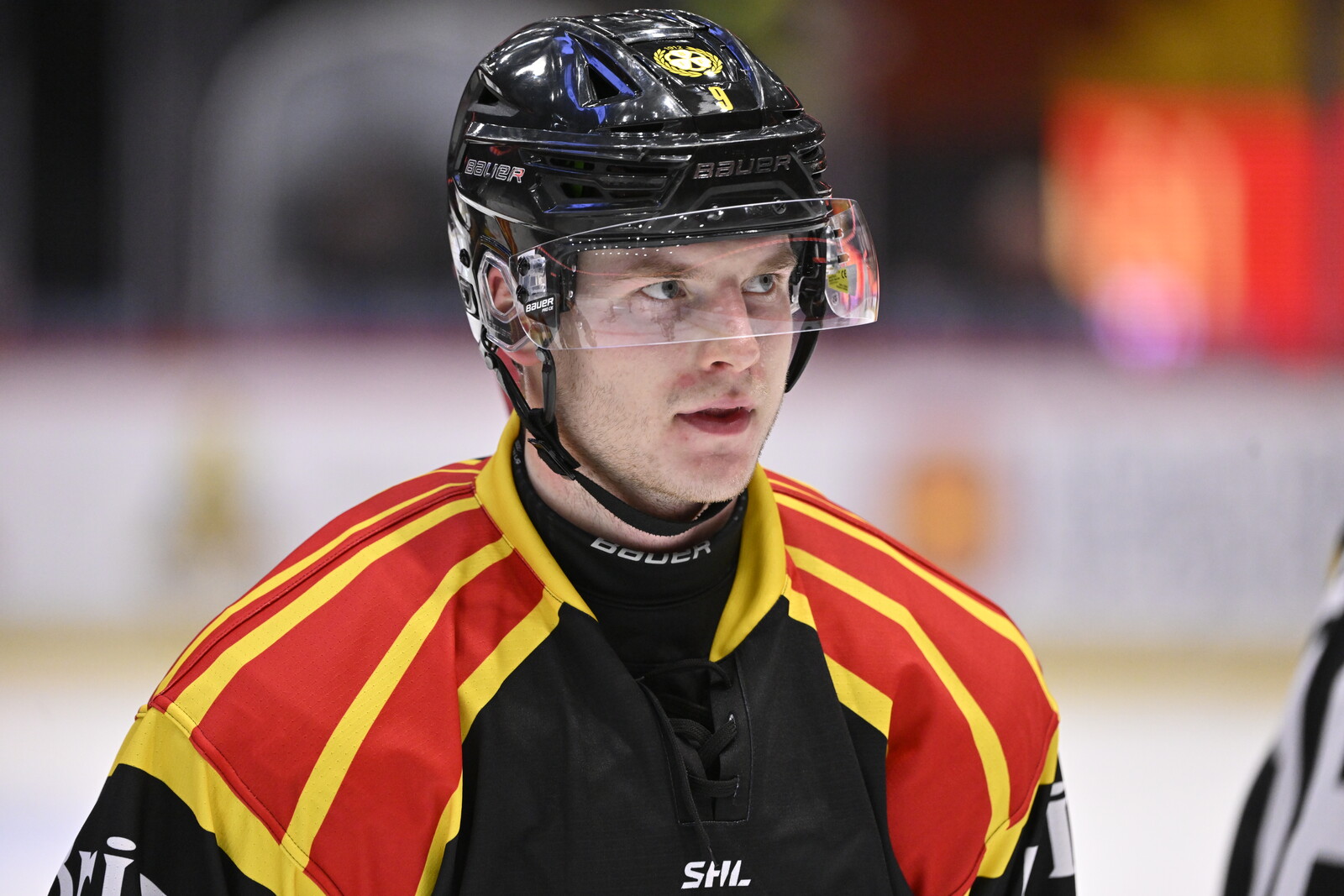 Victor Söderström Leaves Brynäs for NHL Return with Boston