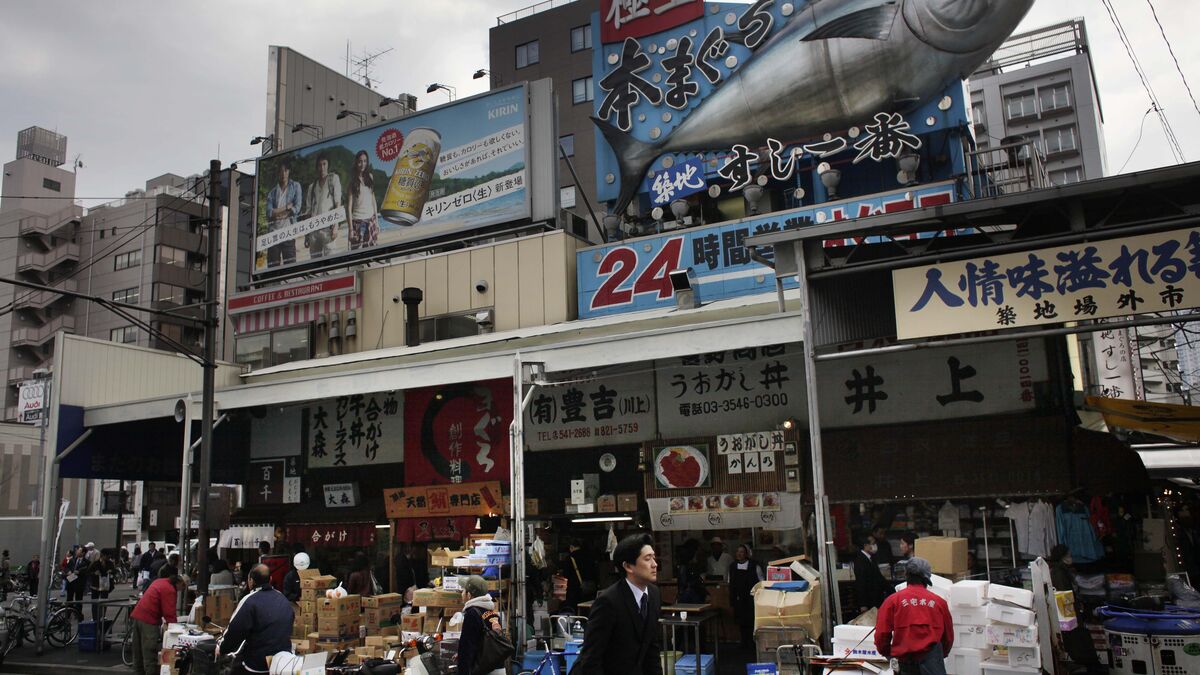 Japanese yen falls to 40-year low as intervention fears grow