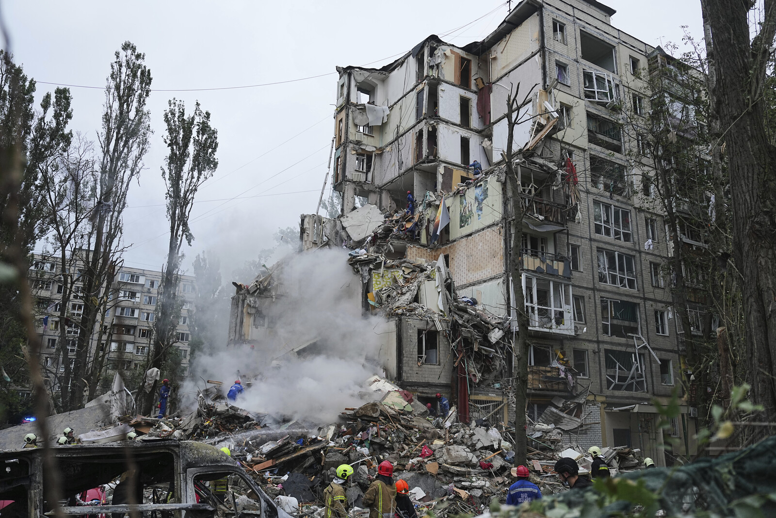 Russian Attack on Kyiv Leaves Several Dead, Including Child