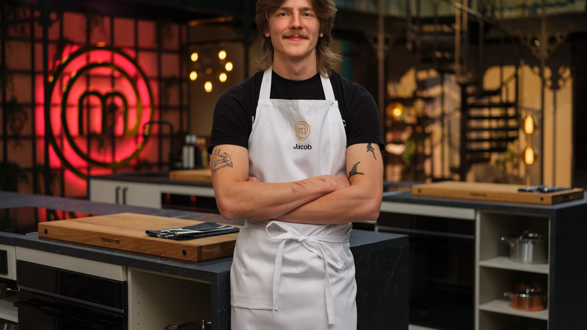 18-year-old Jacob Jansson becomes youngest winner of Sweden's Master Chef on TV4 and calls it absolutely crazy