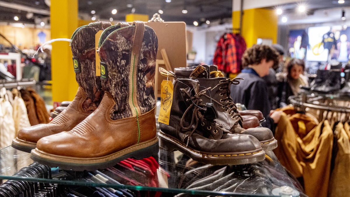 Second-hand market picks up as July sales rise 23 percent, Svensk Handel says