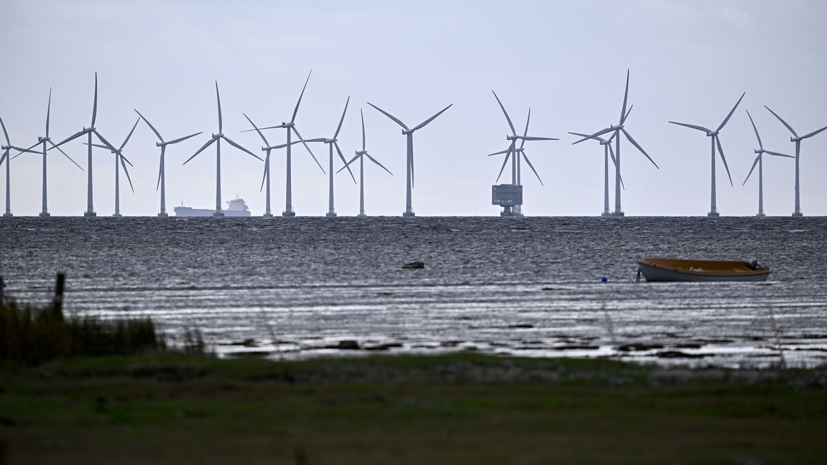 Sweden approves two offshore wind farms, but projects may need government support