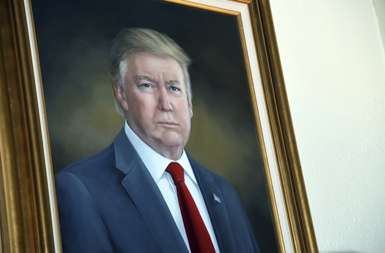 Trump Calls for Removal of