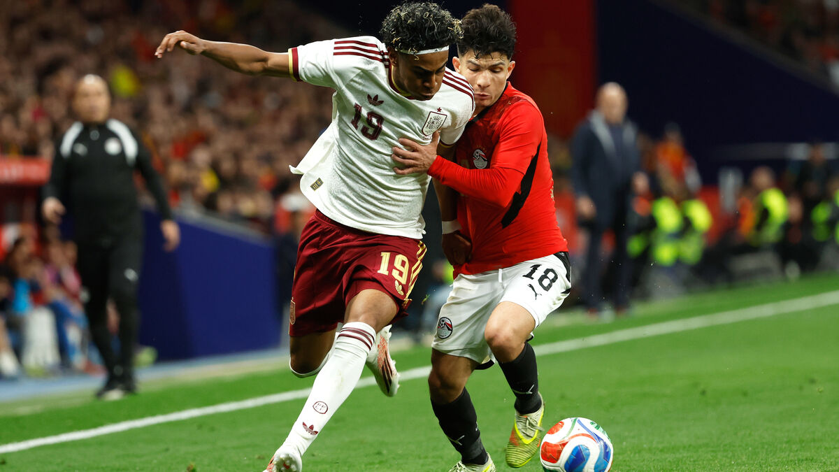 Racist chants at Spain vs