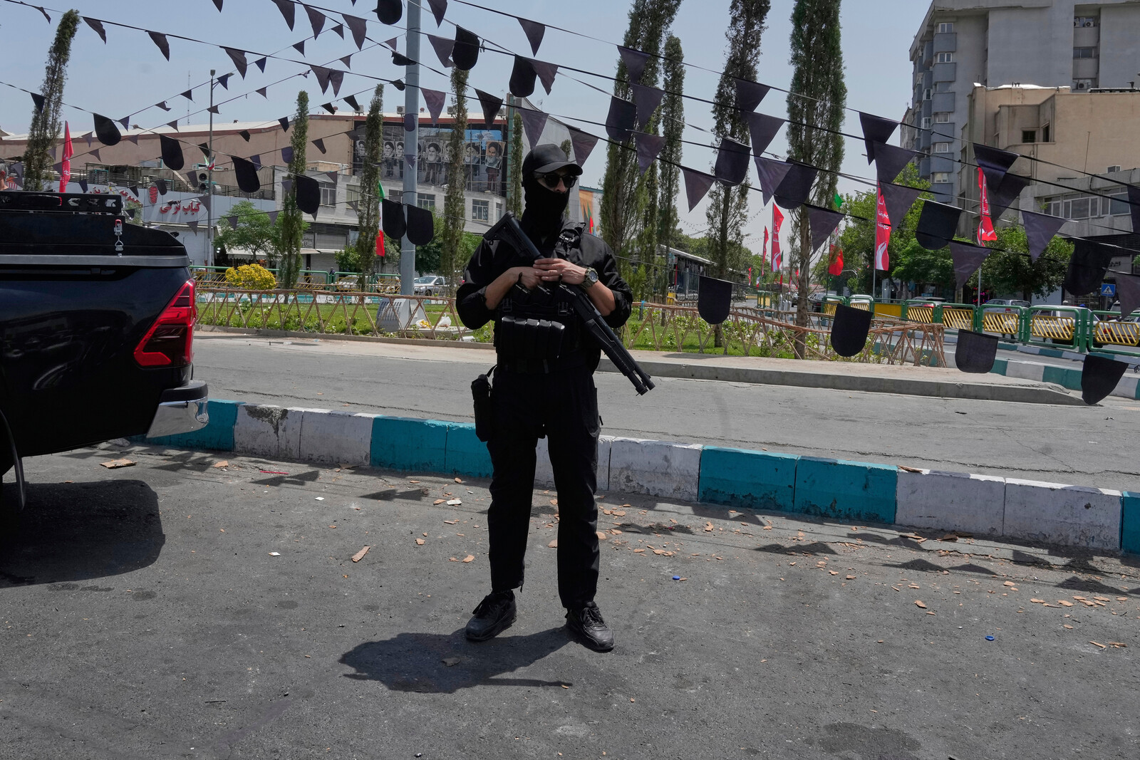 Iran Arrests 50 More Suspected