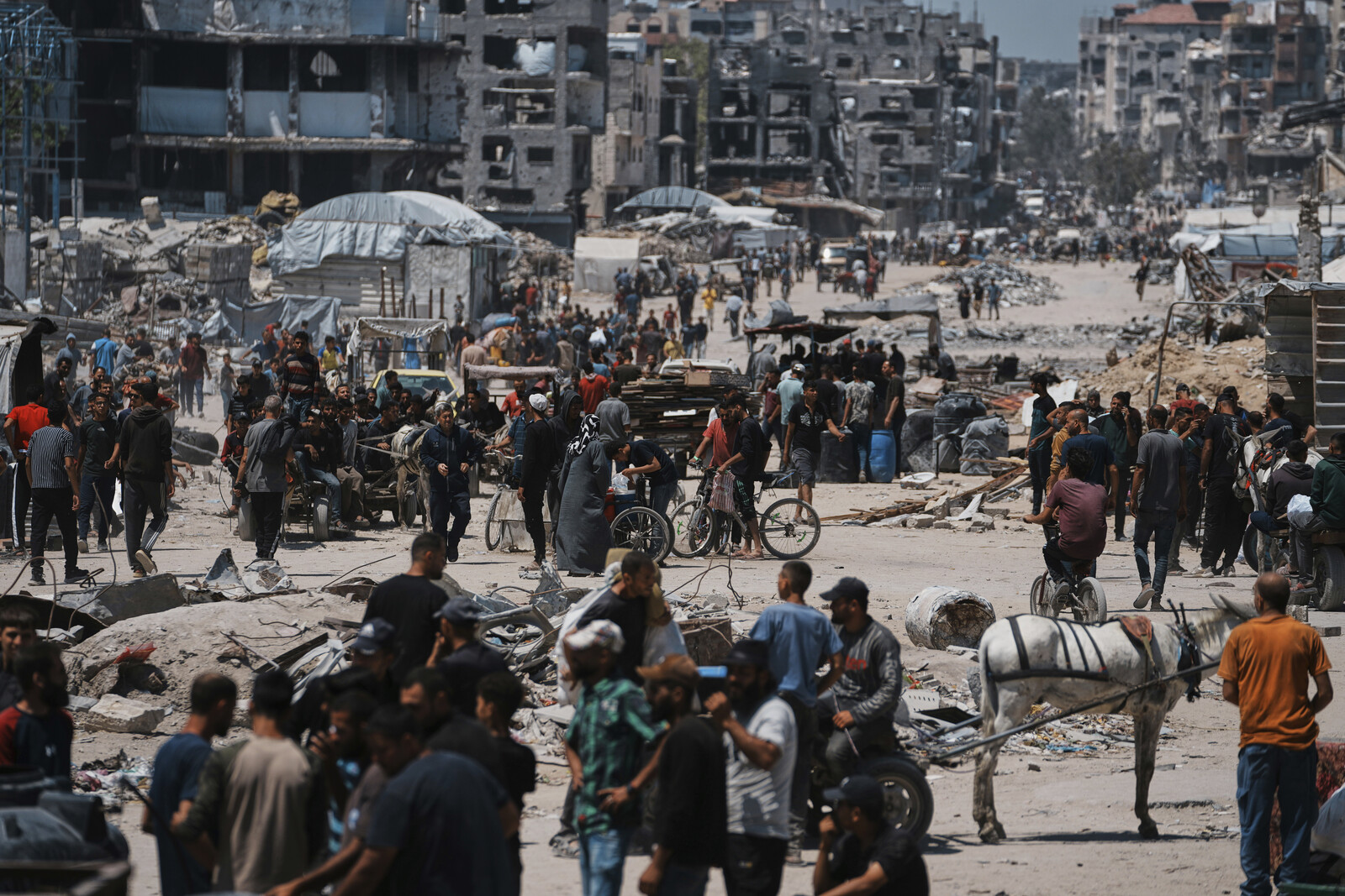 Aid to Gaza Delayed Amid