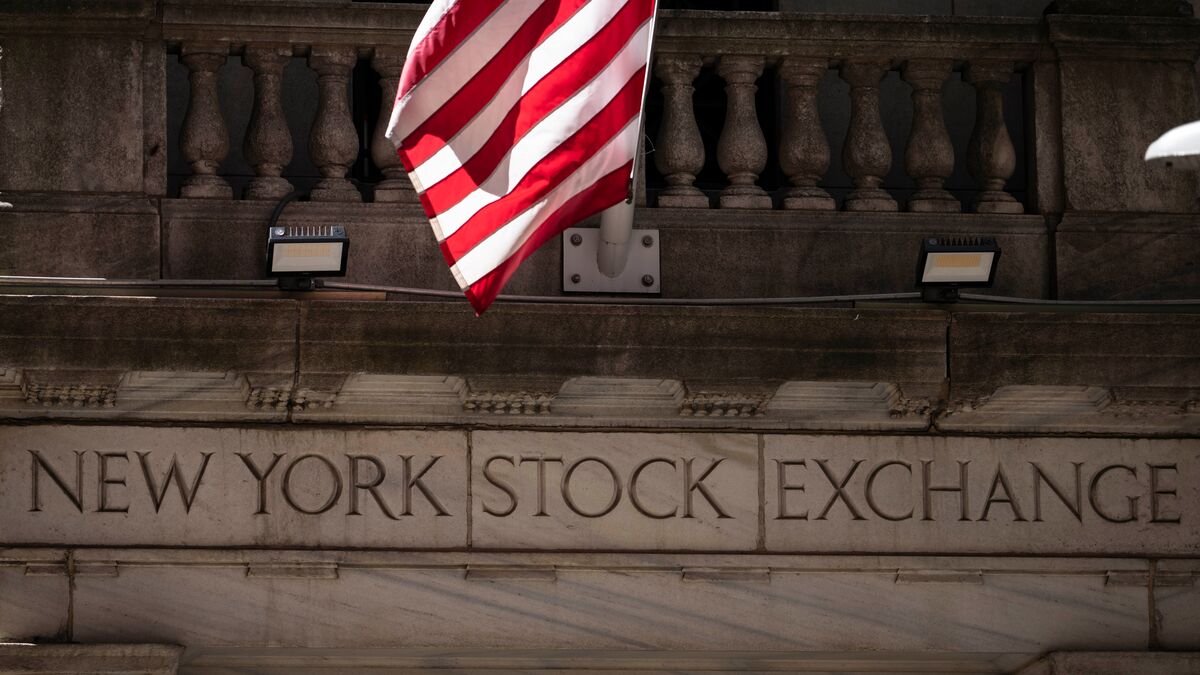 Oil prices rise as Wall Street falls ahead of inflation data