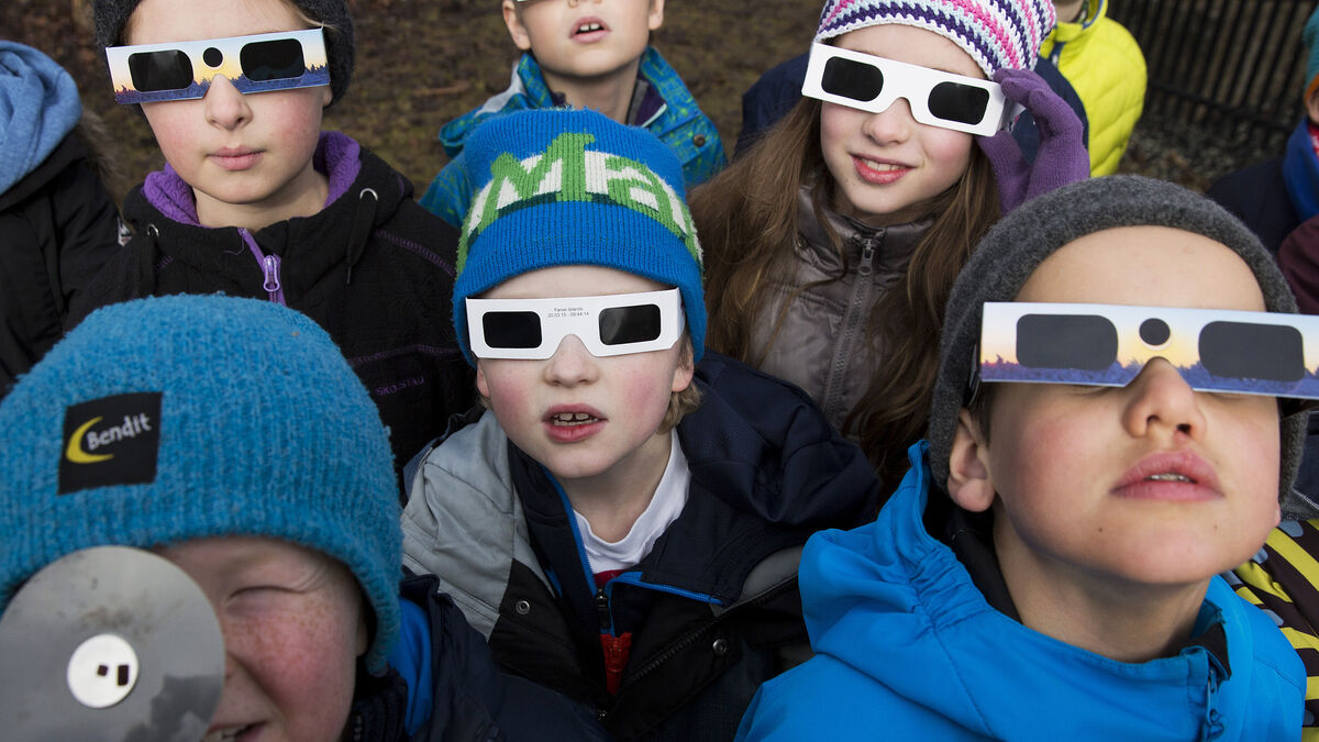 Solar eclipse glasses sell out across Sweden ahead of Wednesday night's eclipse