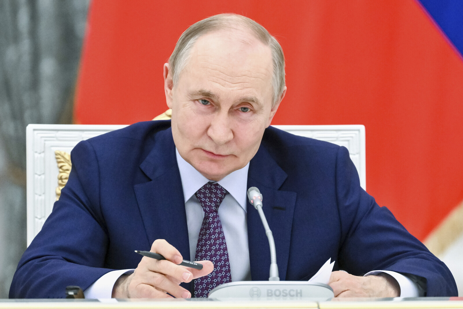 Russia Claims Full Control of Luhansk Amid Increased Drone Attacks