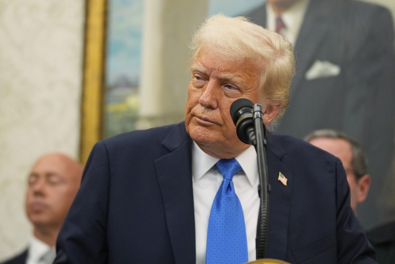Trump Considers Exiting Ukraine-Russia Talks if No Agreement Reached