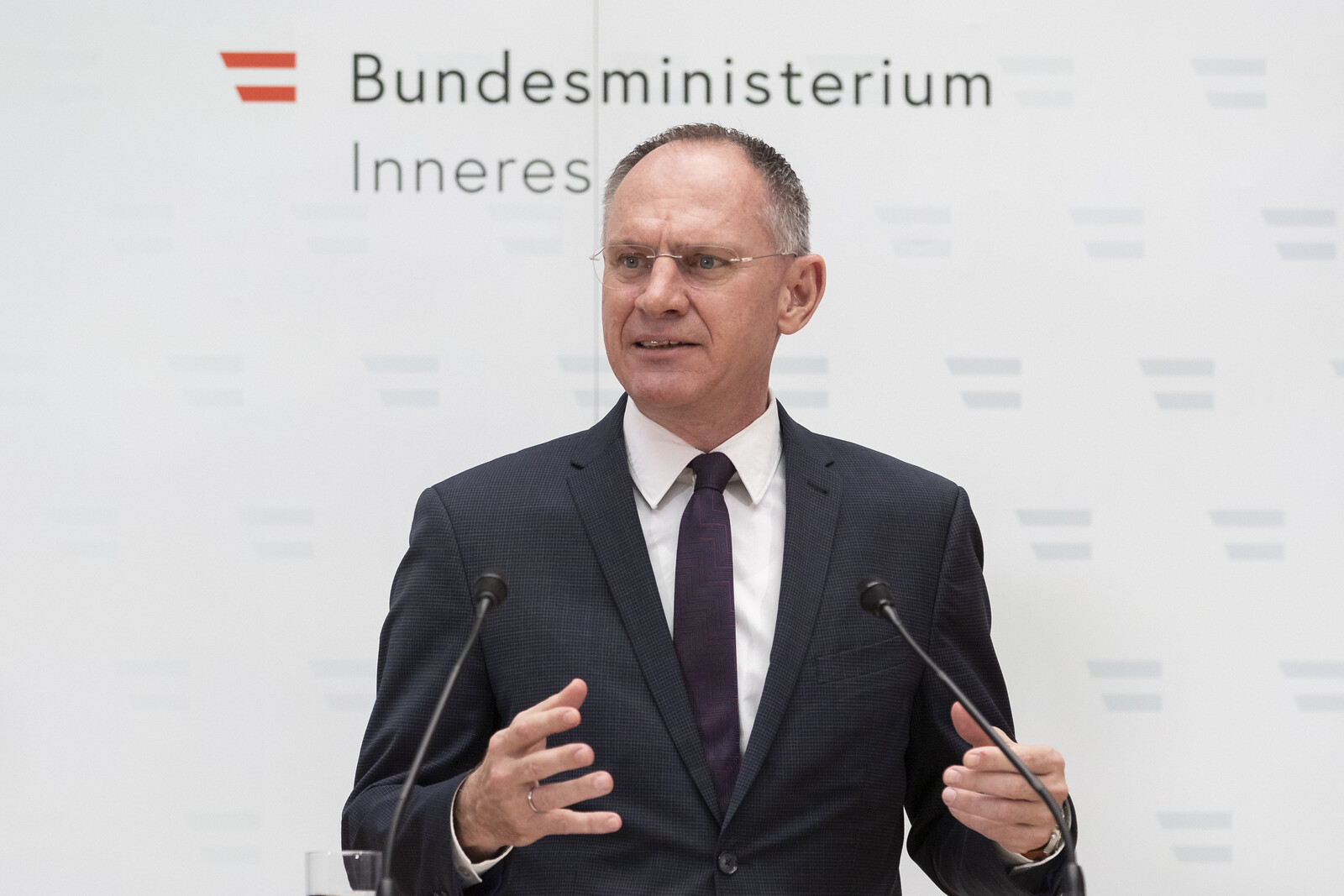 Austria Deports Syrian Criminal Amid