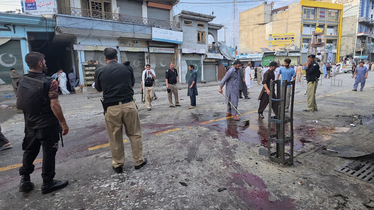 Suicide bombing in Pakistan kills