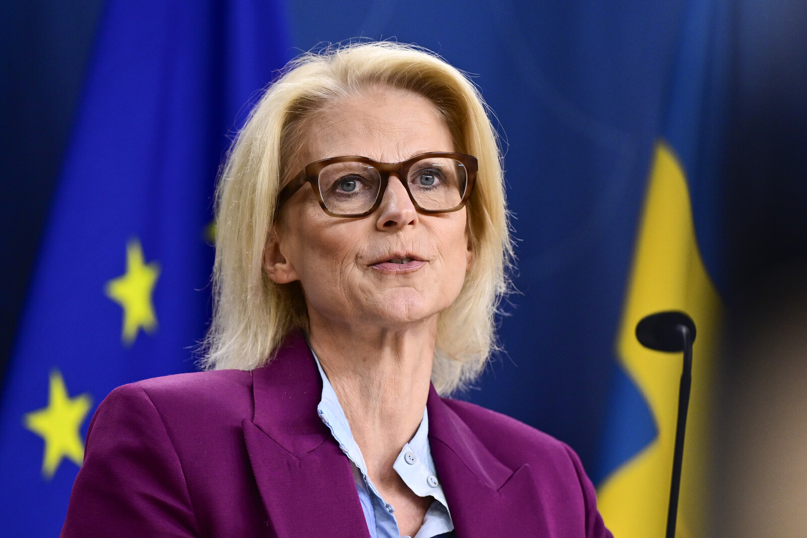Government Lowers Swedish Growth Forecast Amid Global Uncertainty