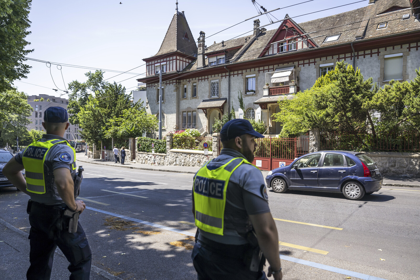 Iran Urges Europe to Choose Diplomacy in Nuclear Talks