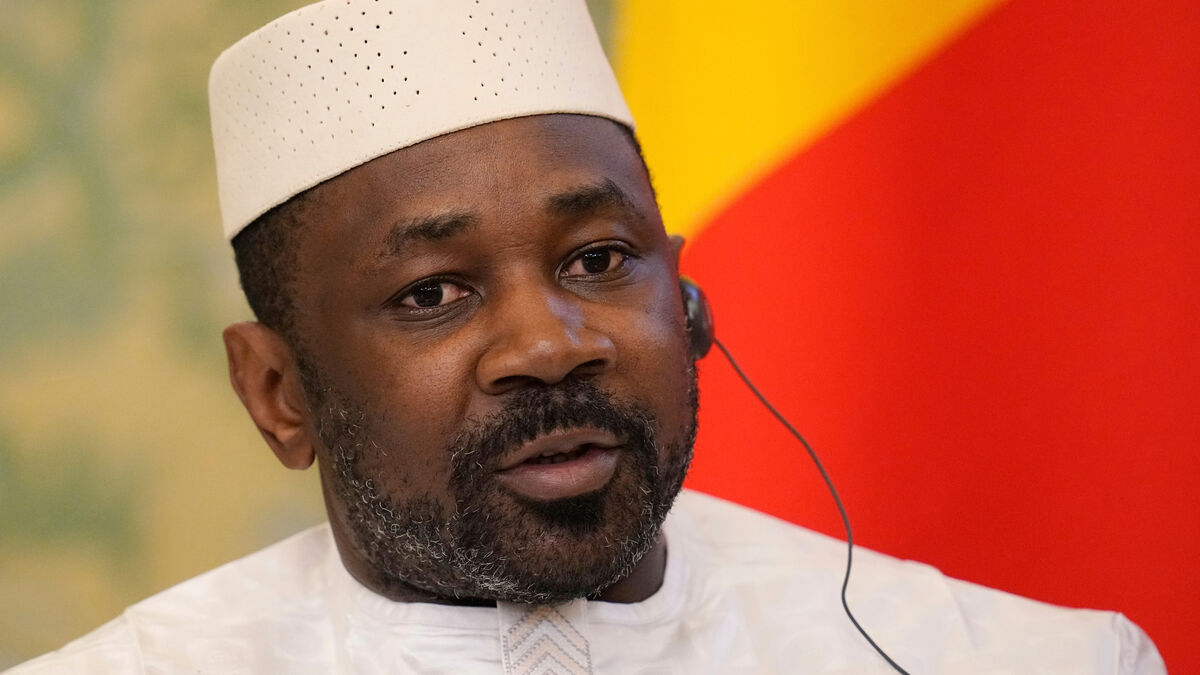 Shooting in Mali - army fights terrorist groups as JNIM and Tuareg rebels claim attacks