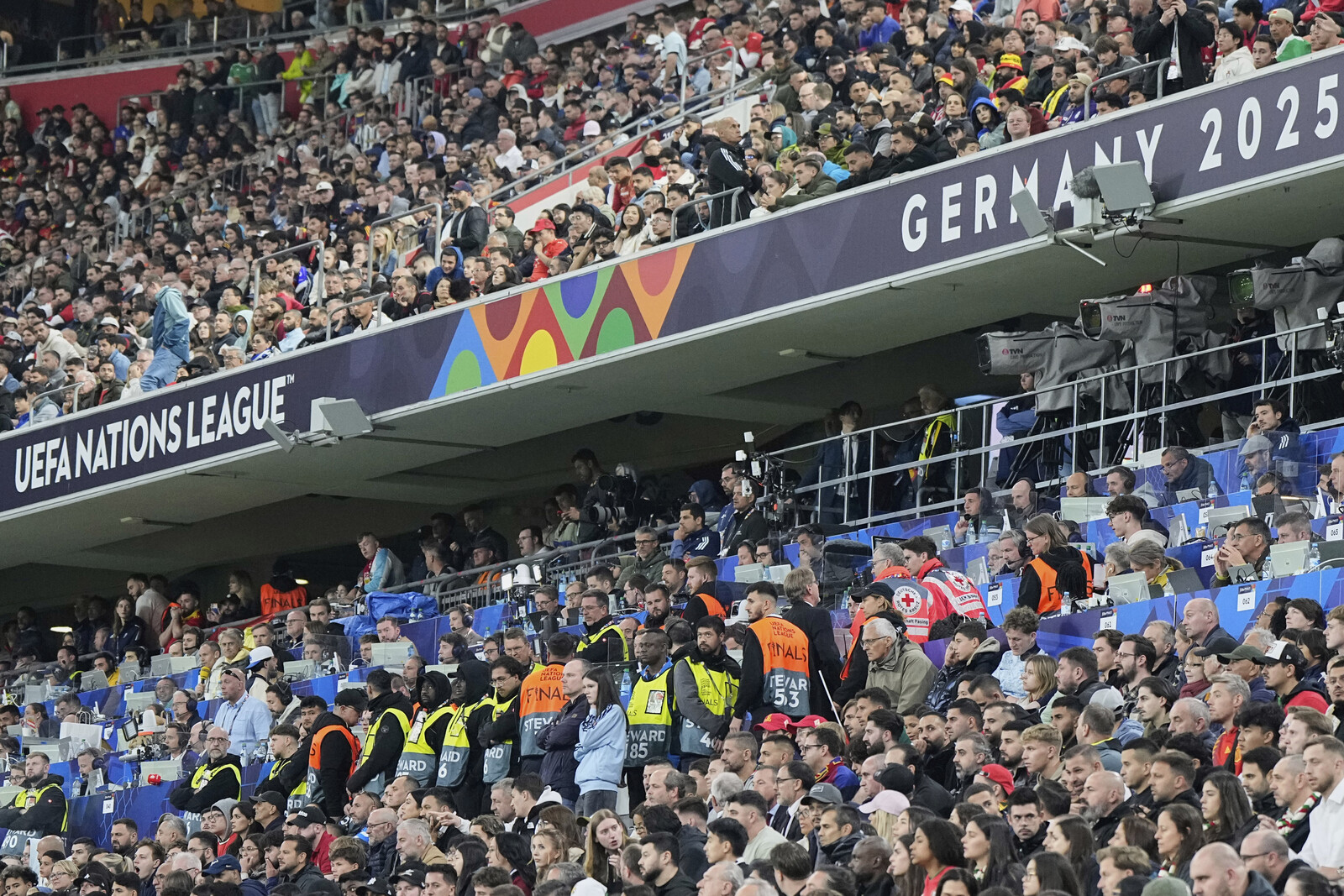 Fan Dies After Fall During Nations League Final