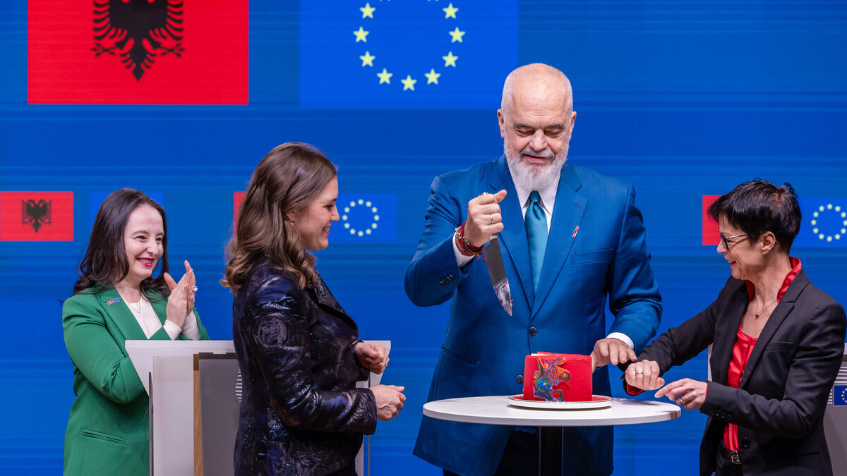 Albania in full swing towards