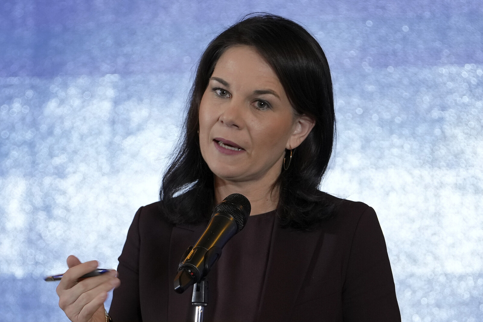 "An Alarm Bell" – Germany Demands Sanctions