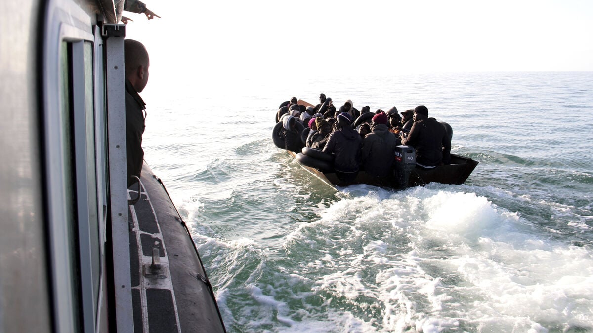 Twelve dead after migrant boat capsizes off Tunisia, two still missing