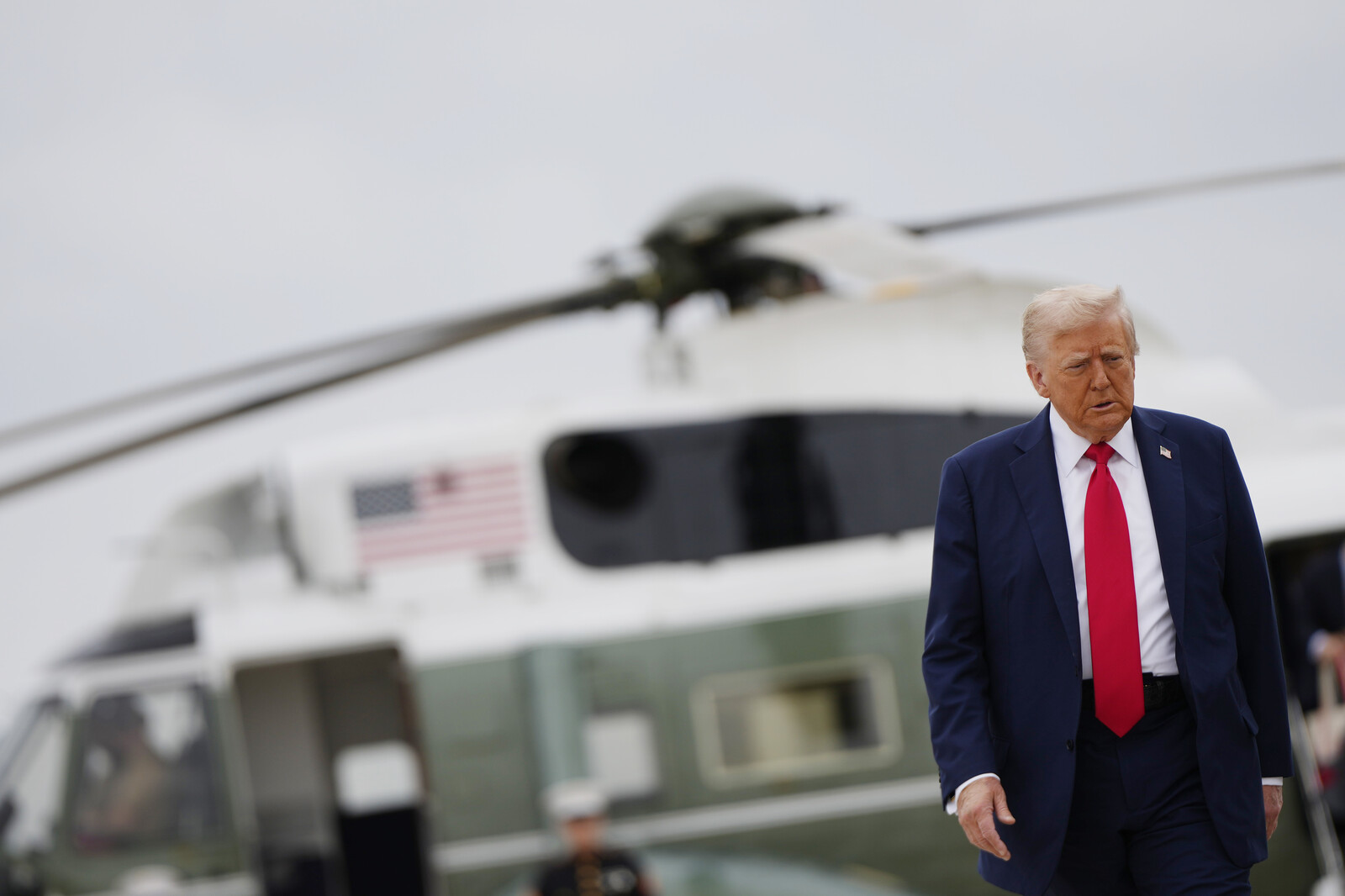 Trump Commits to Defend Poland and Baltics Against Russian Threat