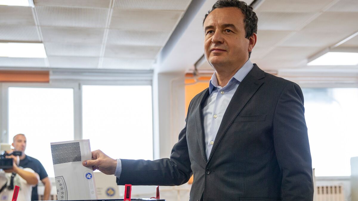 Kurti's party leads in Kosovo exit polls, falls short of majority
