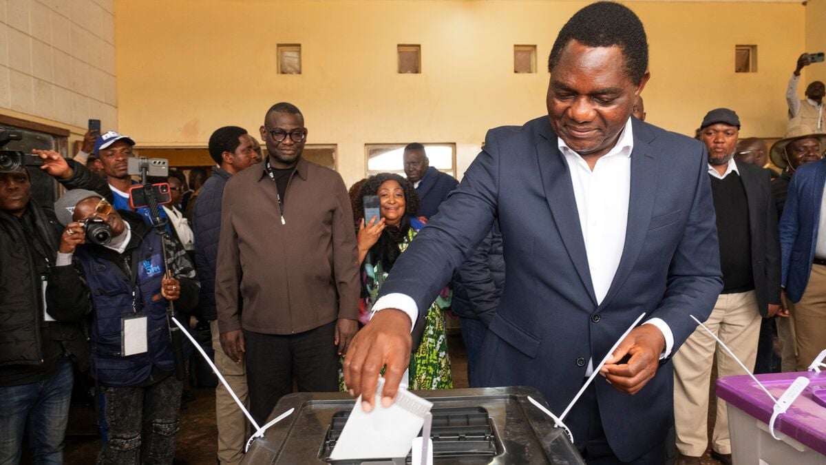 Zambia’s Hakainde Hichilema re-elected with 60% of vote