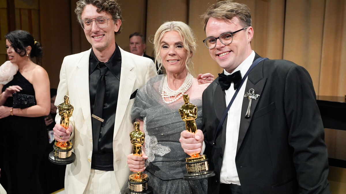 Lufthansa apologizes to Russian filmmaker Pavel Talankin after losing his Oscar statuette