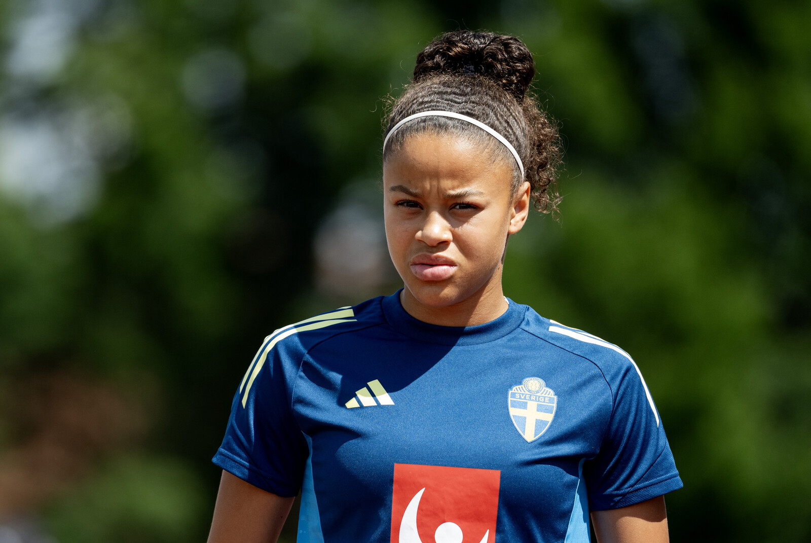 Surprise Selections in Sweden's Lineup for Nations League Match vs Italy