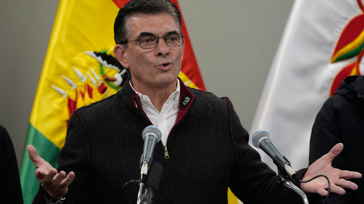 Bolivia allows military to respond to protests