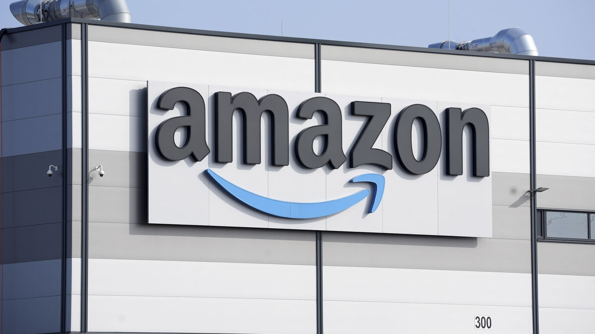 Amazon to lay off 16,000 employees