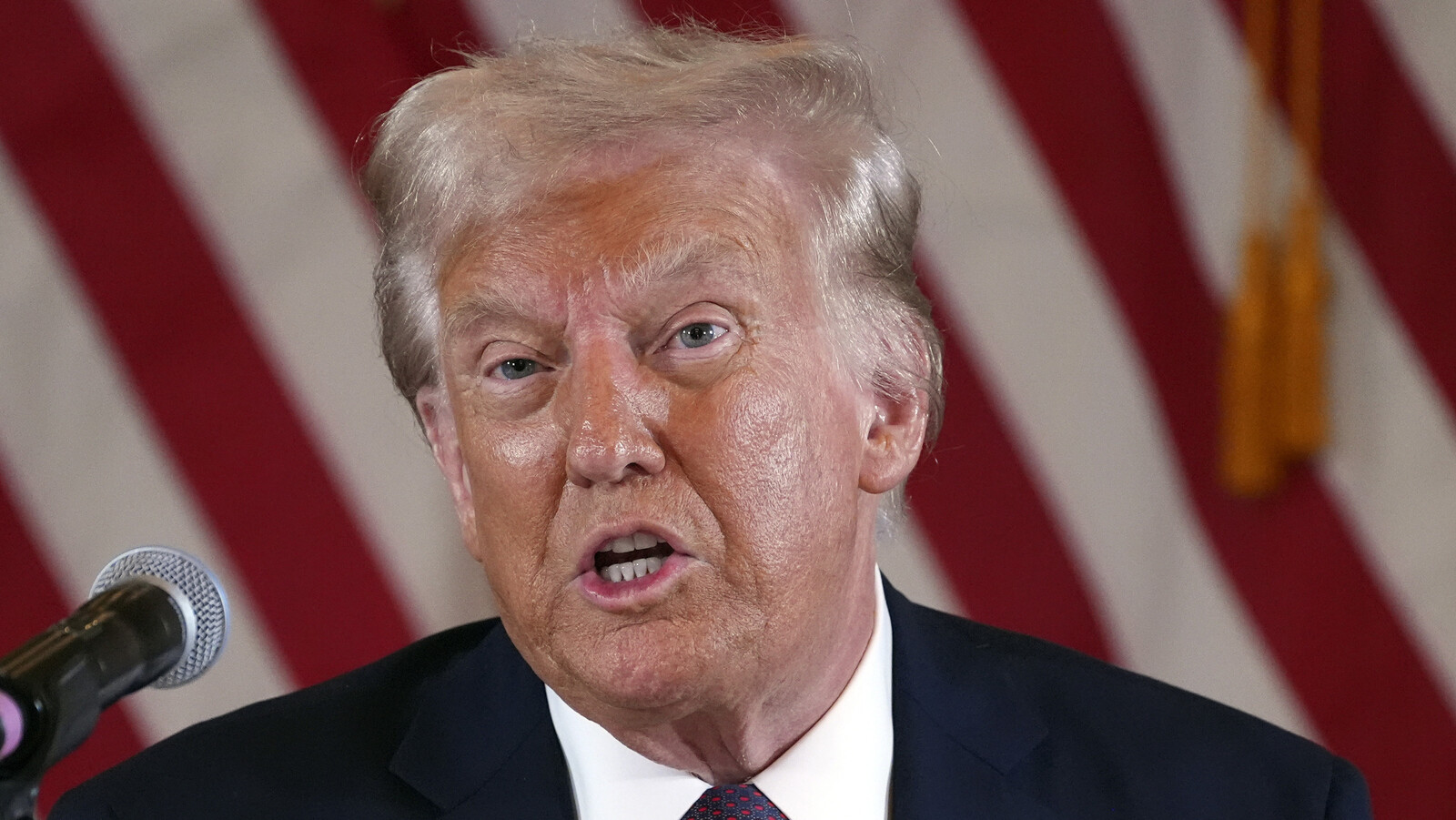 Trump in angry attack on LA fires