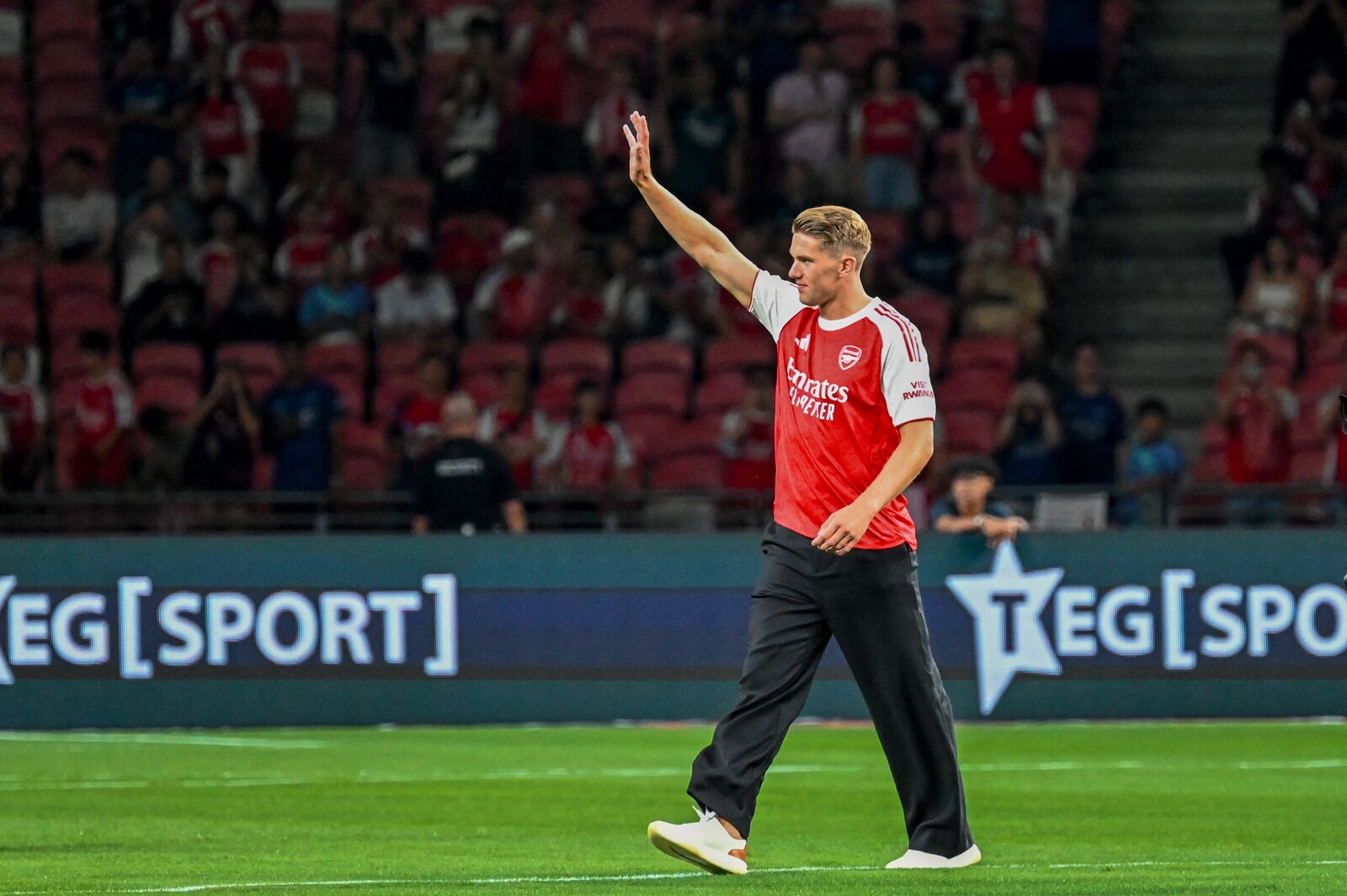 Källström Urges Gyökeres to Impress Ahead of Arsenal Debut