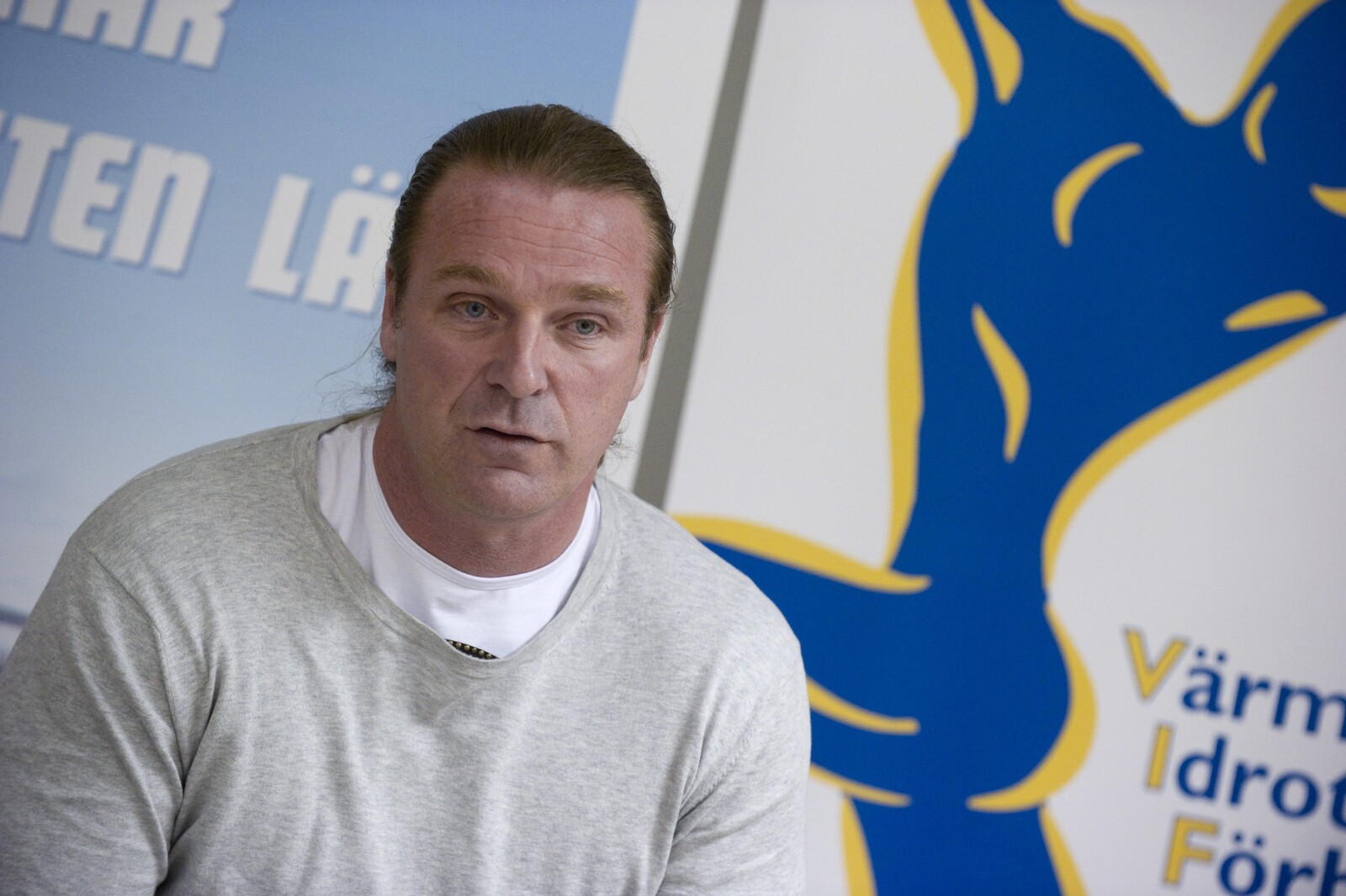 Patrik Sjöberg quits as chairman of Dumpen