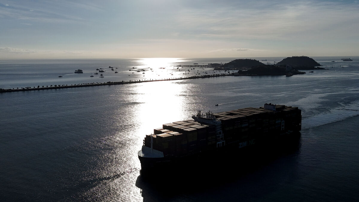 Panama Canal transit prices hit