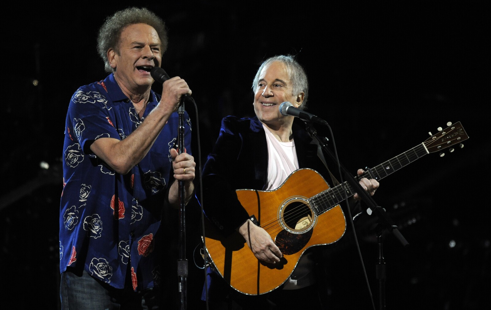 Art Garfunkel breaks down in tears at lunch with Paul Simon