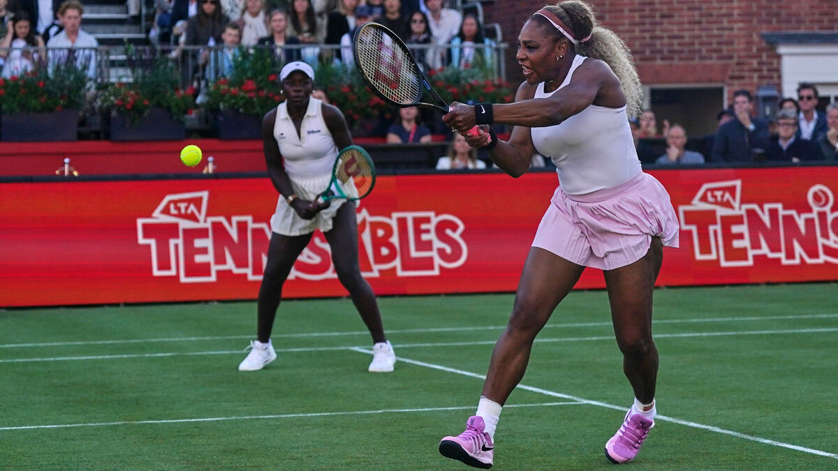 Serena Williams withdraws from Queen's by walkover after partner Victoria Mboko injured